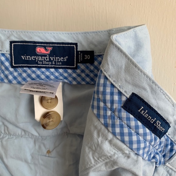 Vineyard Vines Island Shorts - Picture 4 of 4